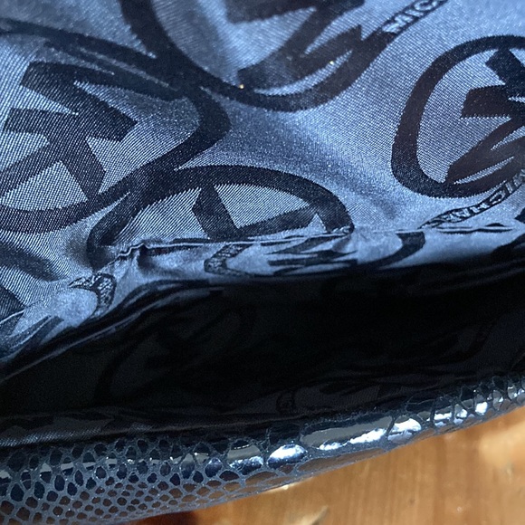 Michael Kors Clutch - Picture 3 of 13